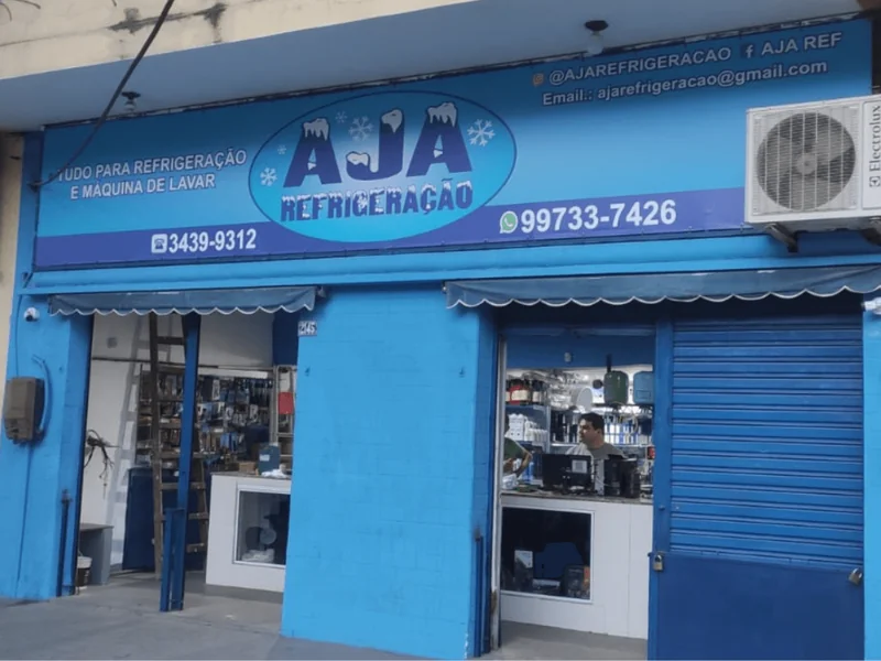 Entrada da loja AJA Refrigeração na Av. Paranapuã
